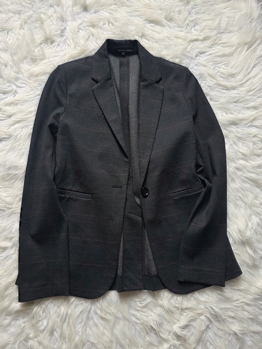 Amanda & Chelsea Dark Gray Plaid Single-Button Blazer